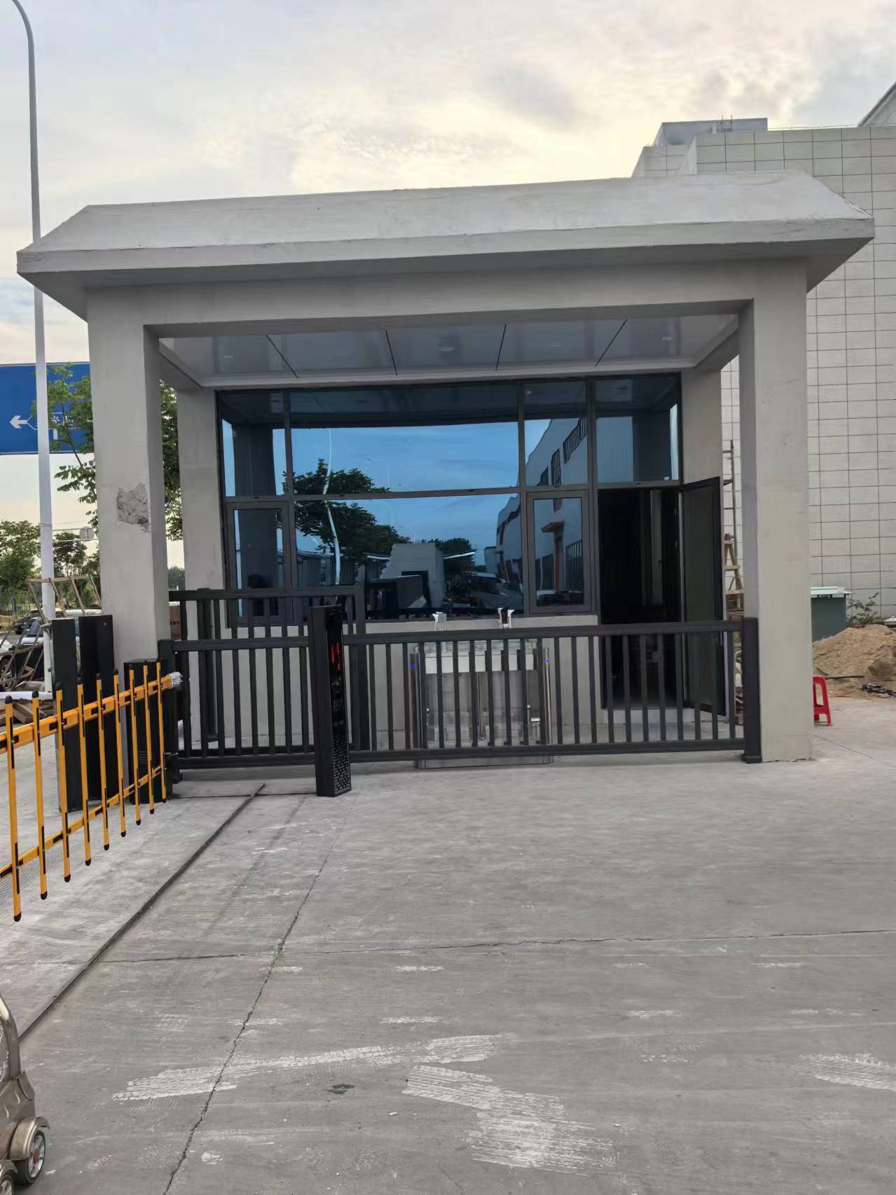 东台市道闸