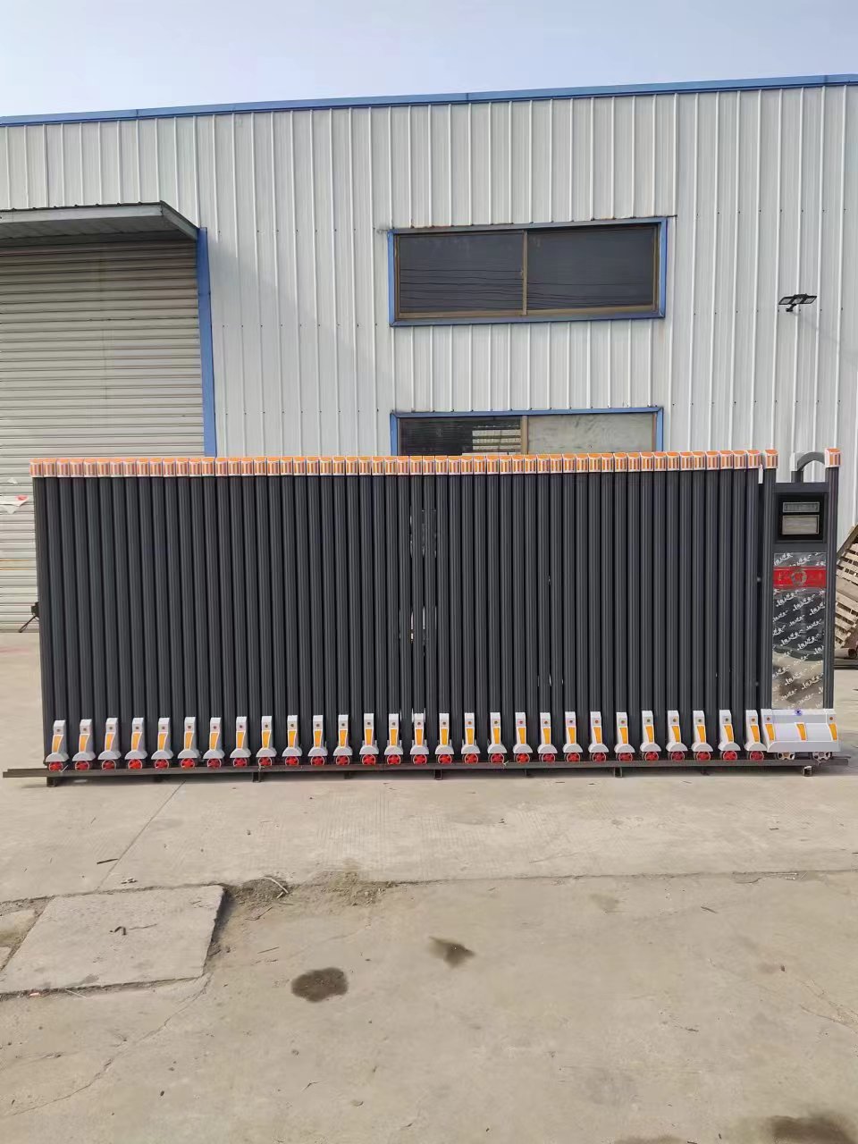东台市电动伸缩门
